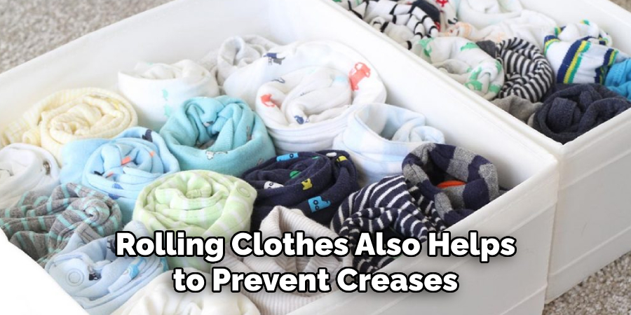 Rolling Clothes Also Helps to Prevent Creases